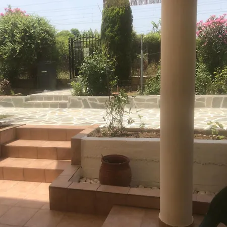 Plaza לפטוקריה