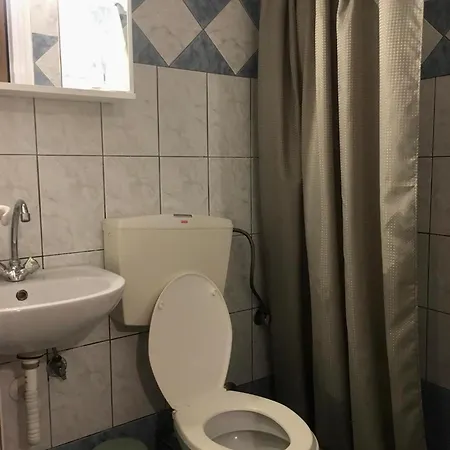 בית נופש Plaza *